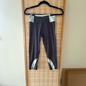 Black and Light Mint Capri Athletic Leggings